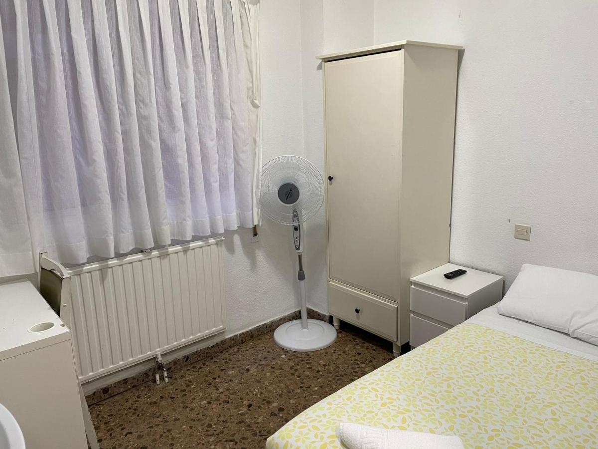 Hostal Milmarcos Zaragoza Eksteriør bilde