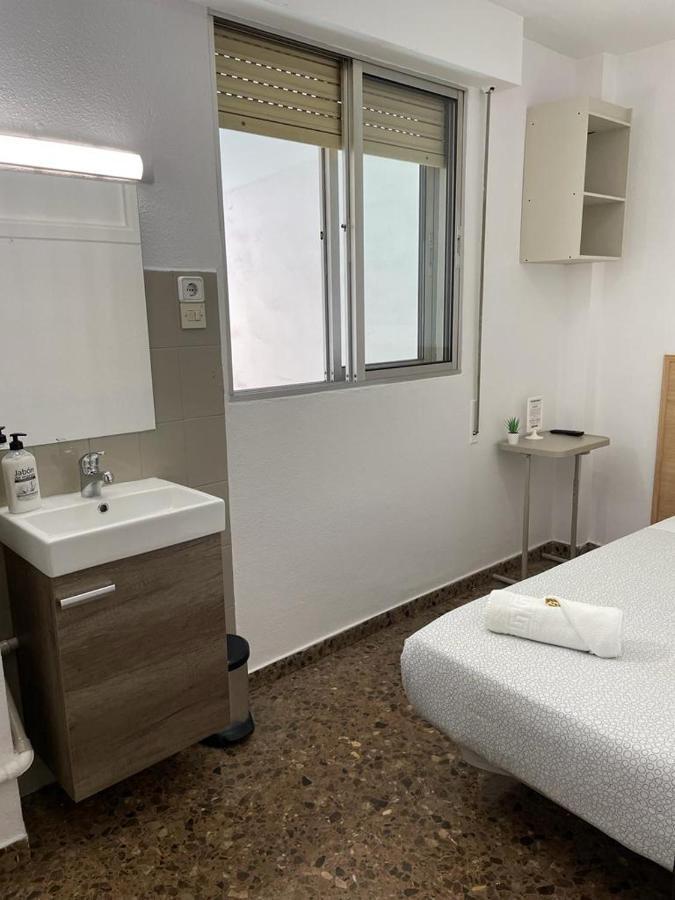 Hostal Milmarcos Zaragoza Eksteriør bilde