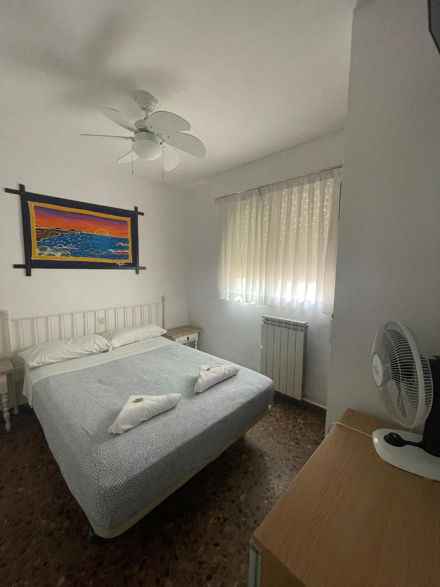 Hostal Milmarcos Zaragoza Eksteriør bilde