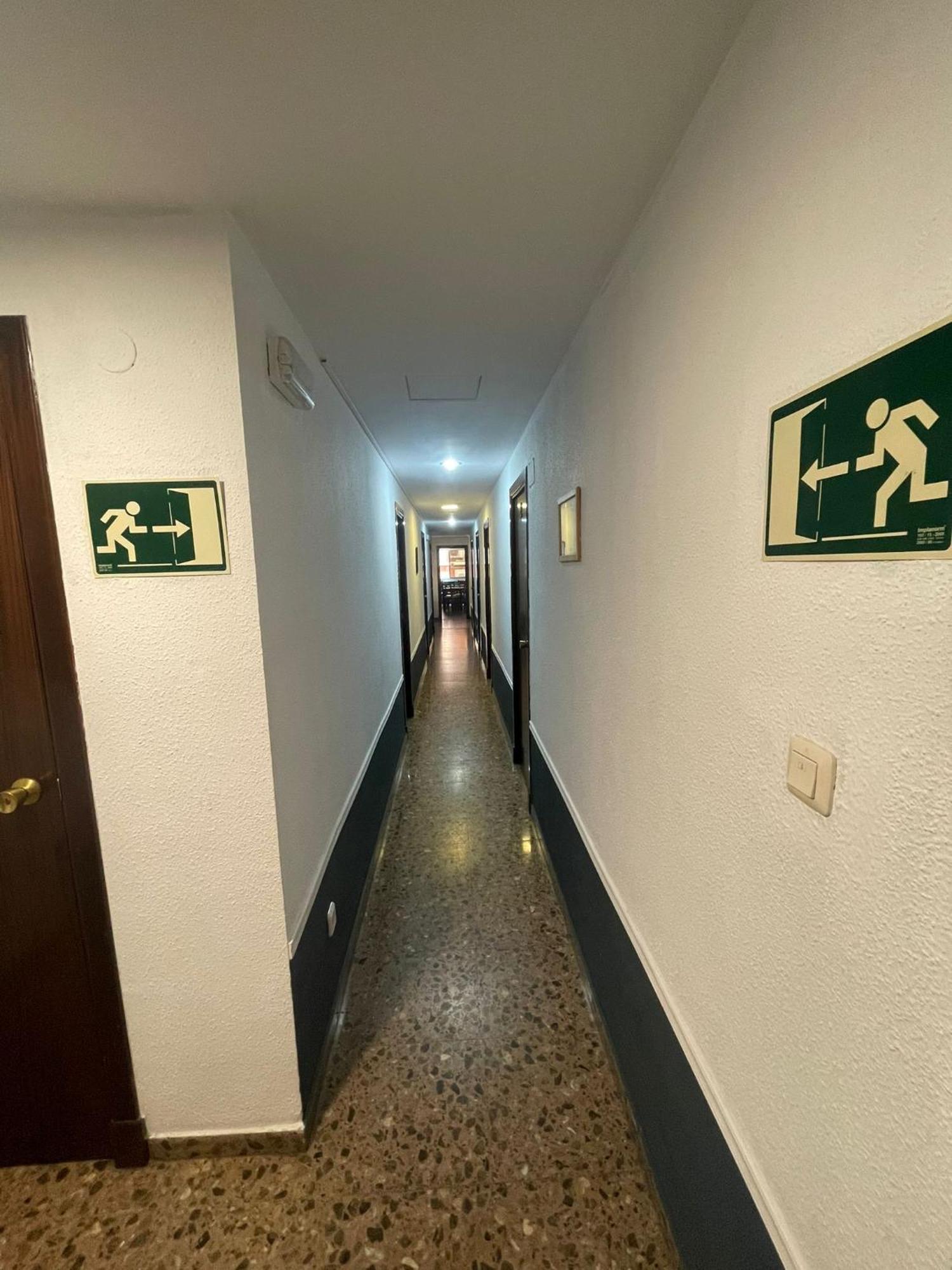 Hostal Milmarcos Zaragoza Eksteriør bilde