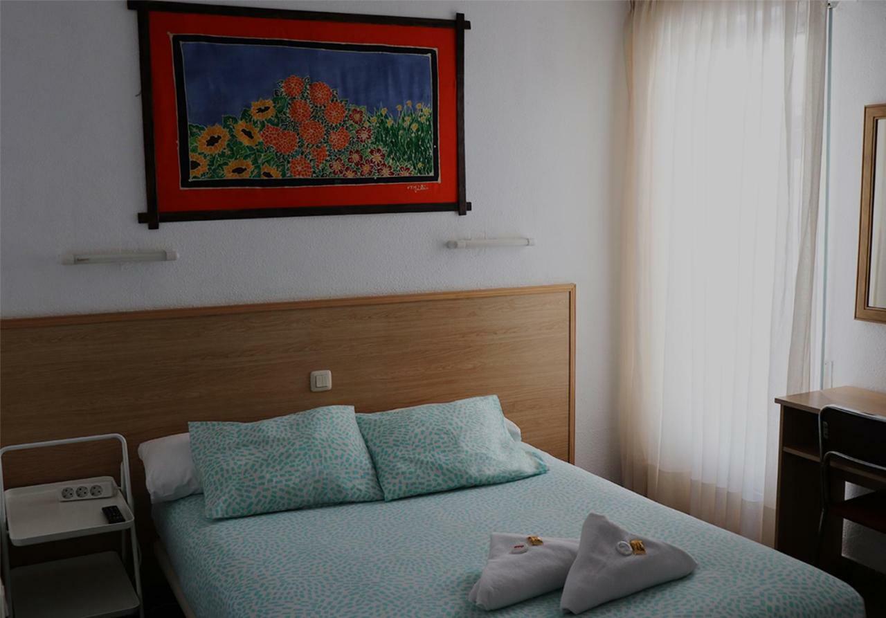 Hostal Milmarcos Zaragoza Eksteriør bilde