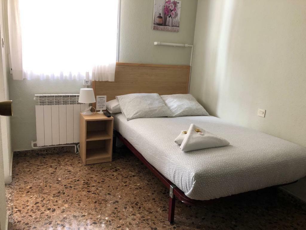 Hostal Milmarcos Zaragoza Eksteriør bilde